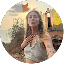 Julia Universal profile picture